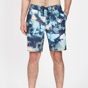 Volcom True To This SKULLI WASH STONEY BOARDSHORT - NAVY Size 36